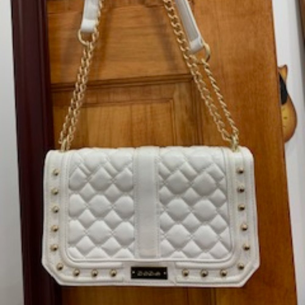 Clutch by bebe